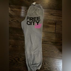 FREE CITY GRAY SWEATPANTS